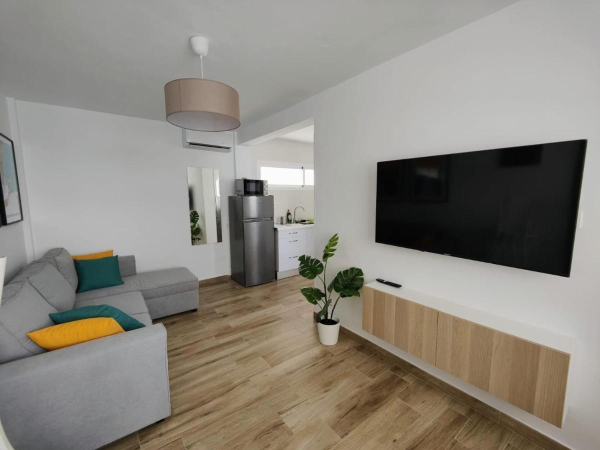 The Sound Of Ocean Waves Apartment San Agustin  Bagian luar foto