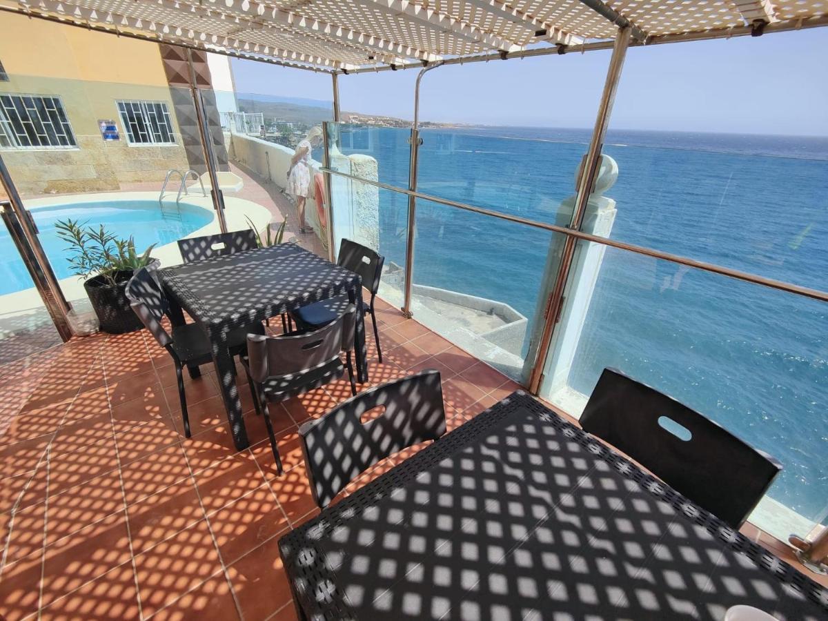 The Sound Of Ocean Waves Apartment San Agustin  Bagian luar foto