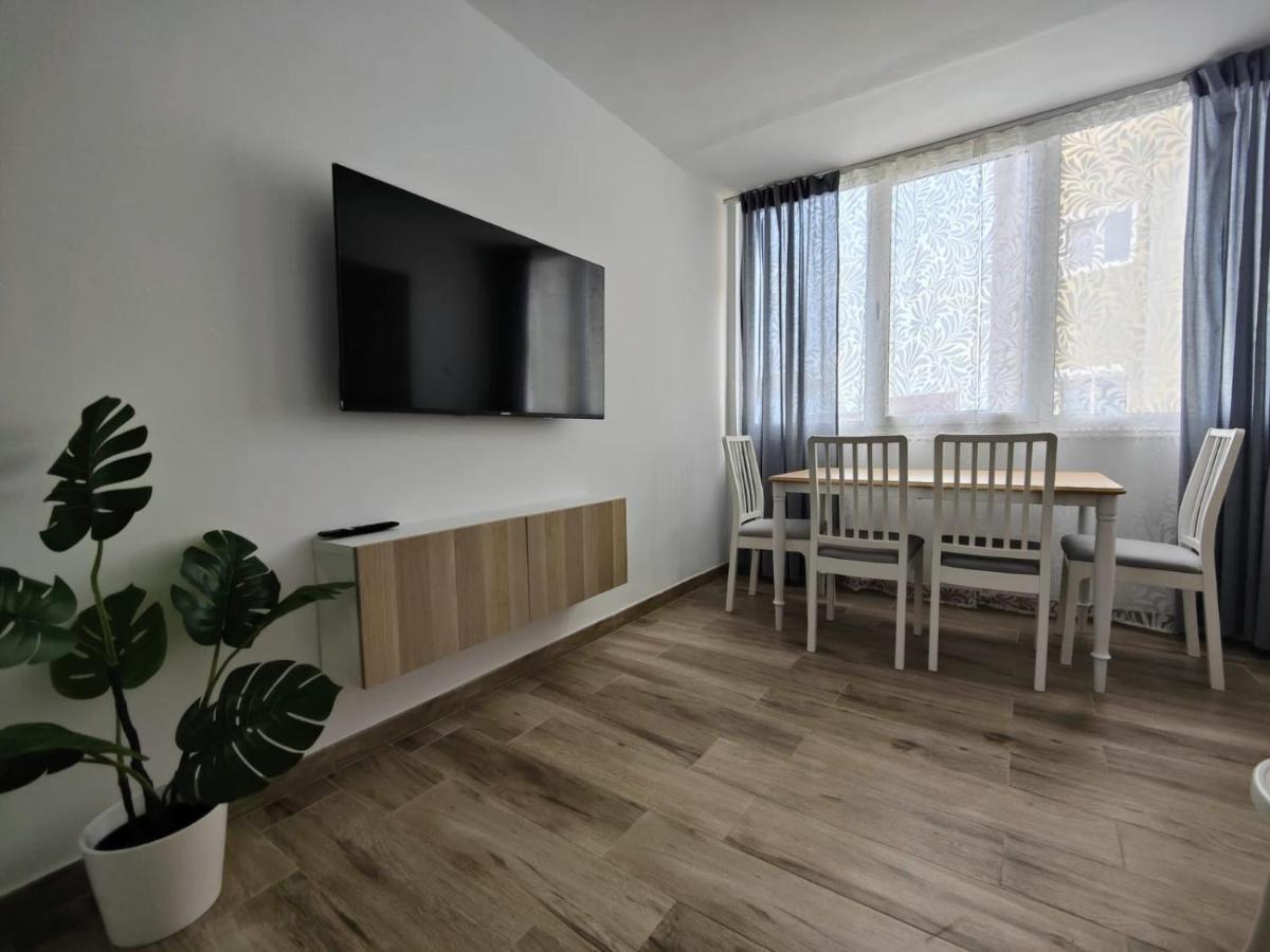 The Sound Of Ocean Waves Apartment San Agustin  Bagian luar foto